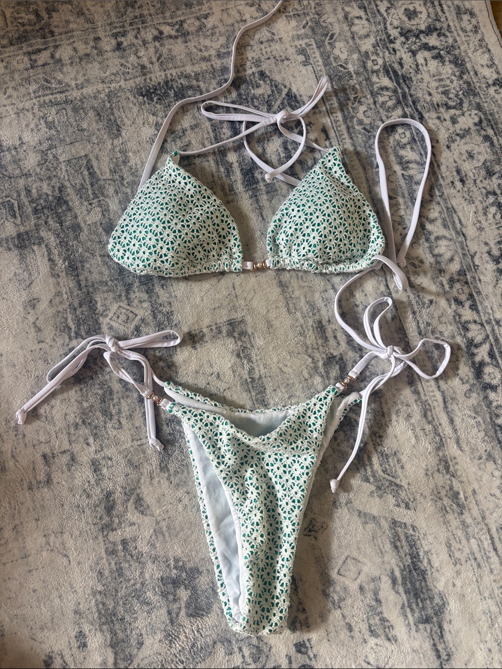 Green Floral Tie-Side Triangle Bikini Set - Women Swim